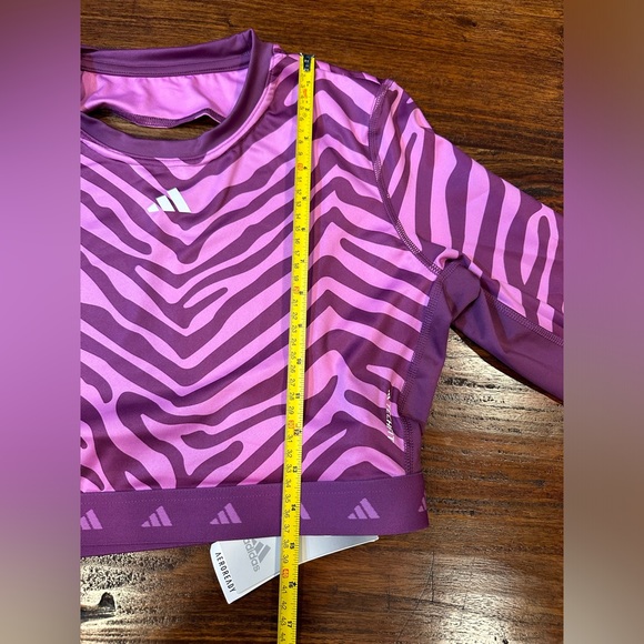 Adidas Hyperglam Zebra TechFit Long Sleeve Crop Top Size L Purple.🛍️ - Picture 14 of 14